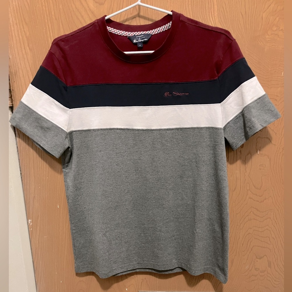 Men’s Ben Sherman tee, size small